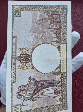 Romania, 2000 lei 10 Octombrie 1944, seria 0414/C.2996/74877414, stare buna [8]