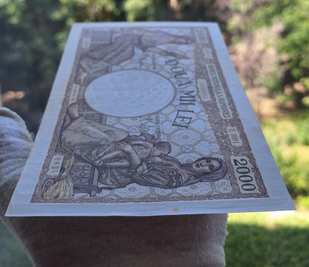 Romania, 2000 lei 1941, seria E.0001/0834/00004834, aproape necirculata [3]