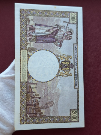 Romania, 2000 lei 1941, seria E.0001/0834/00004834, aproape necirculata [7]