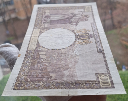 Romania, 2000 lei 1941, seria W.1334/0523/33349523, circulata [7]