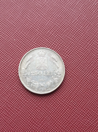 Romania, 250 lei 1941, Totul Pentru Tara, Regele Mihai I [1]