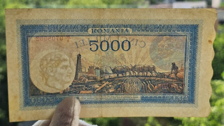 Romania, 5000 lei 2 Mai 1944, seria W/1 0708062, stare buna [3]