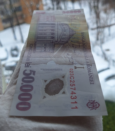 Romania, 50000 lei 2001 George Enescu, seria 023C2574311, stare buna [2]