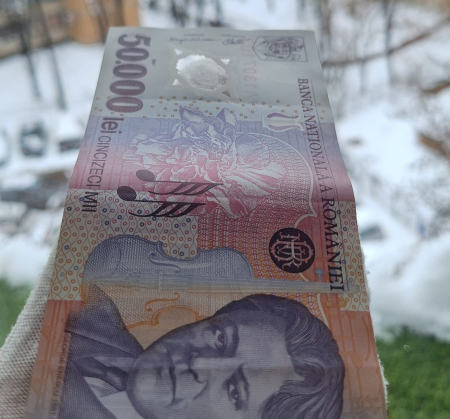 Romania, 50000 lei 2001 George Enescu, seria 027A1307103, stare buna [4]