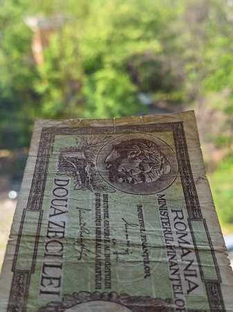 Romania, Ministerul Finantelor, 20 lei 1947-1950, semnaturile lui Alexandrini si Panait Gheorghiu, circulata [7]