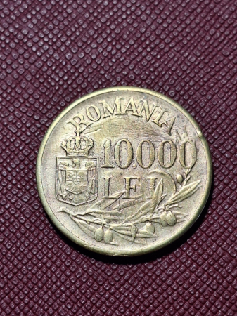 Monede - Romania, Regat, 10000 lei 1947, varianta cu fum pe Litera L