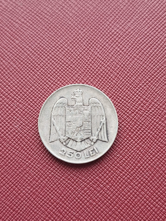 Romania, Regat, 250 lei 1935, Regele Carol II, moneda rara [1]