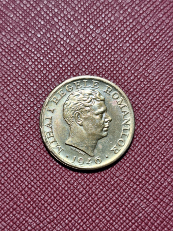 Monede - Romania, Regat, moneda 2000 lei 1946, Regele Mihai I, eroare: matrita crapata