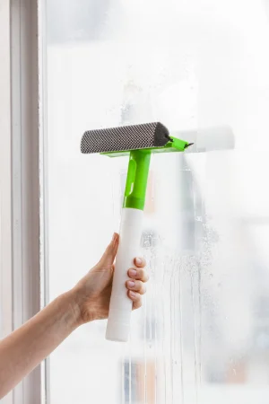 Stergator geam cu rezervor pentru apa 3 in 1 AZUR [2]