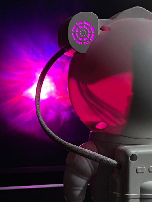 Proiector Laser Astronaut cu Joc de Lumini Aurora Boreala si Stele, Boxa, Sunete Albe, Functie Bluethood, Reglare 360, Timer, Setare Luminozitate, Viteza, Telecomanda [6]