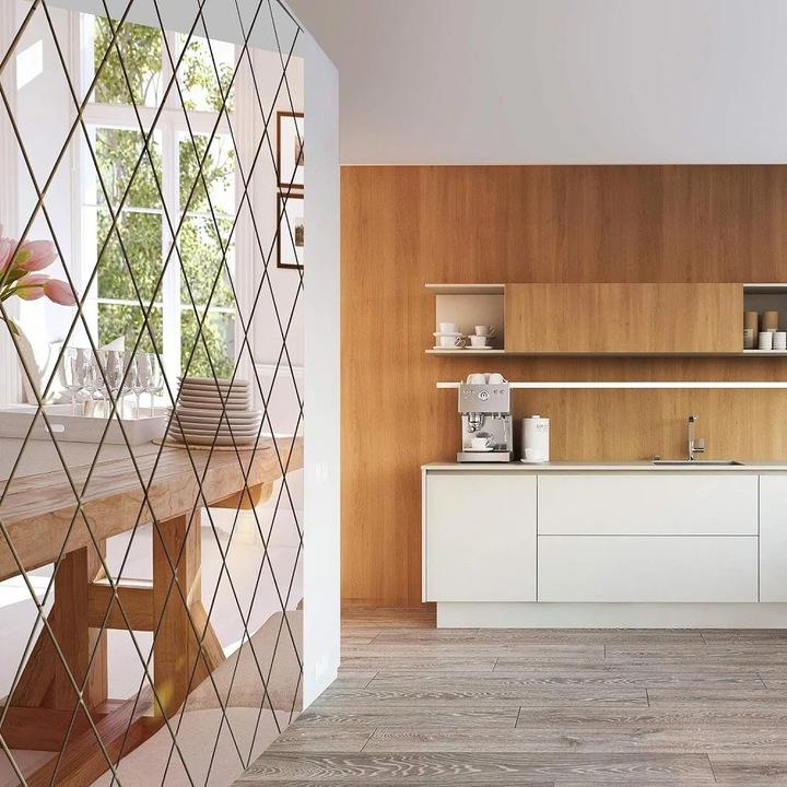 Set 32 Oglinzi Acrilice Autoadezive Argintii, 50x100 cm, Decor Modern pentru Pereți, Ușor de Aplicat [4]