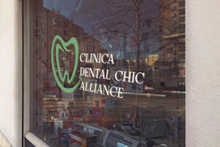 Autocolant - Print autocolant exterior - Dentist