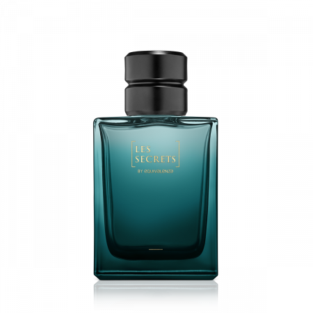 8.Sticla patrata albastra Les Secrets 50 ml + Capac negru