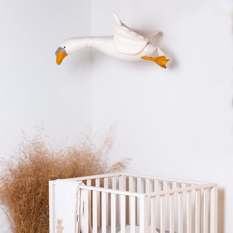 Decoratiune suspendata Childhome 100 cm, Lebada [4]