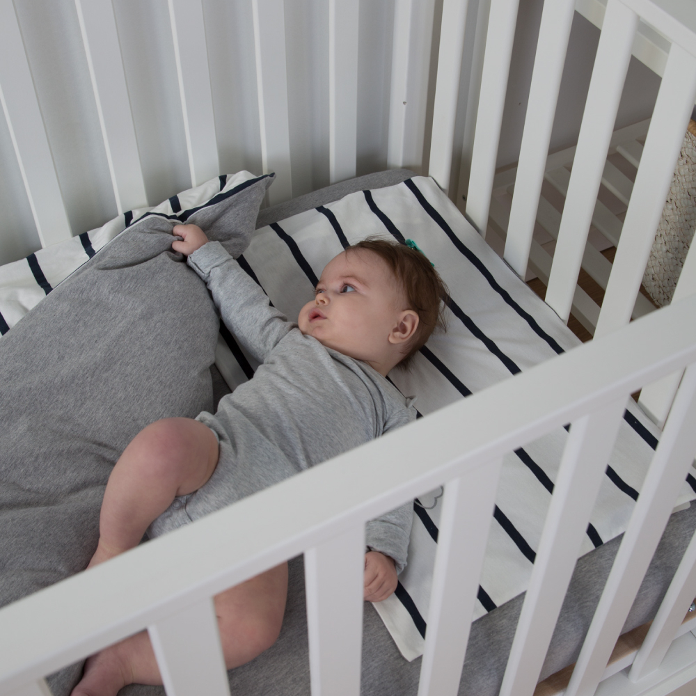 Patut Childhome Ref 17 cu laterala detasabila 70x140 cm, MDF Alb [5]