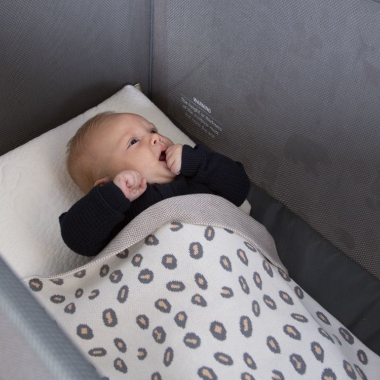 Paturica tricotata Childhome 85x70 cm, Leopard [3]