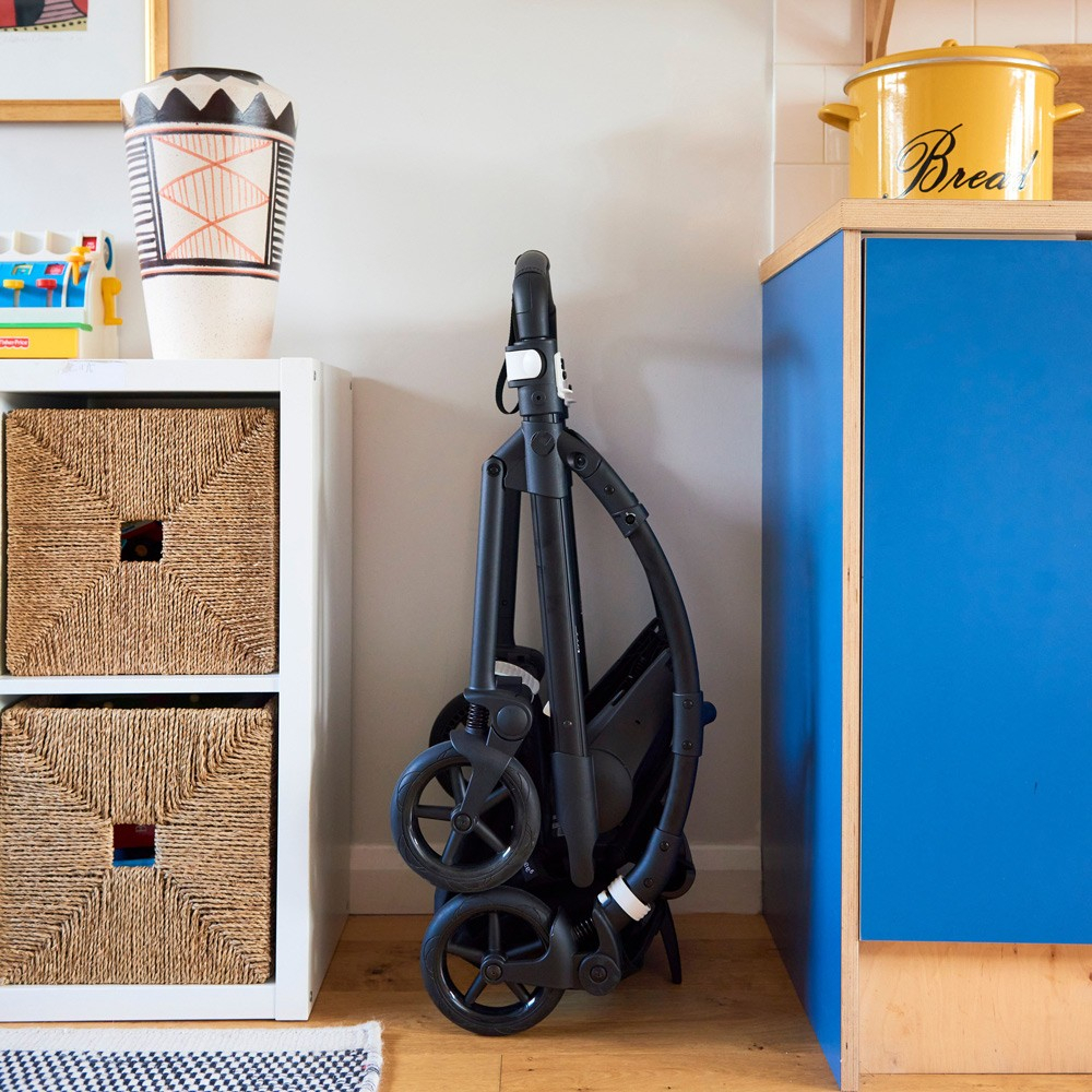 Carucior Bugaboo Bee 6 Black/Black [5]