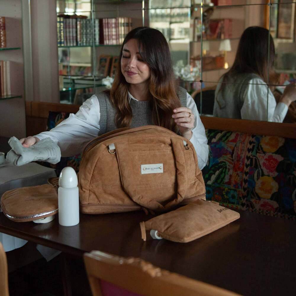 Geanta de infasat Baby On Board Doudoune Camel [10]