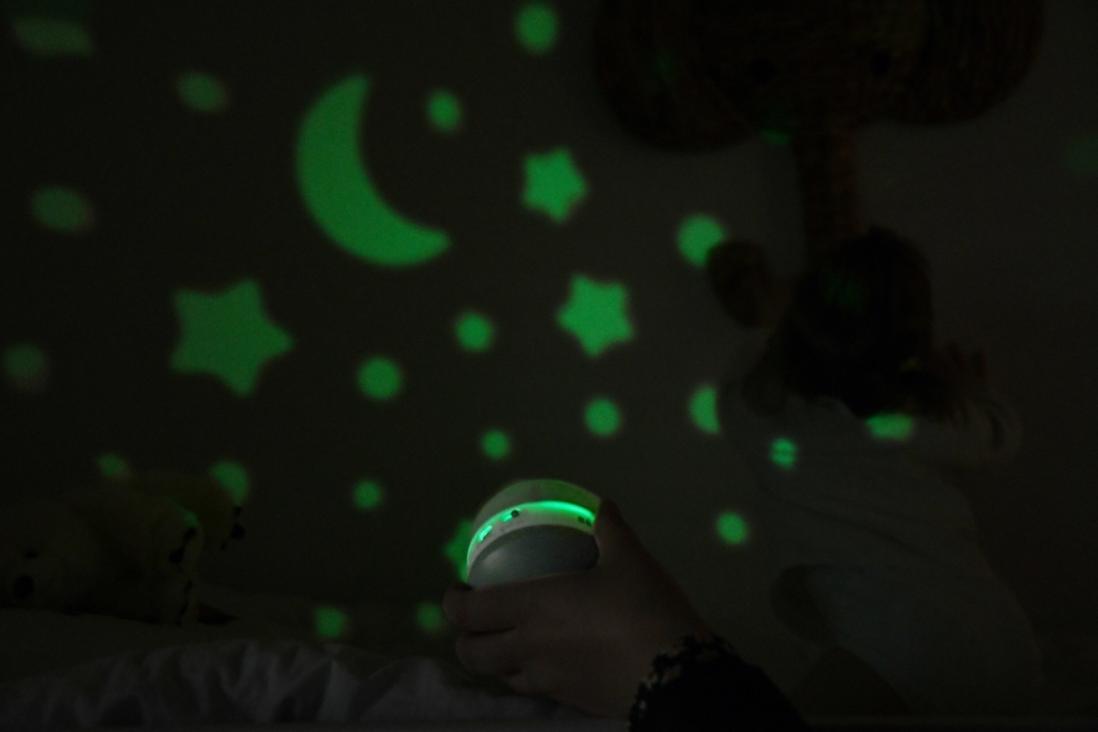 Lampa de veghe cu proiector Beaba Pixie Sage Green [6]