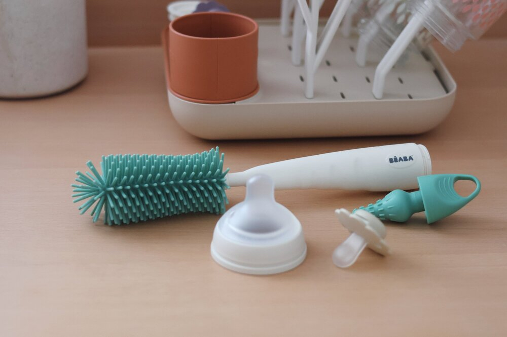 Perie din silicon Beaba 2 in 1 Sage Green [3]