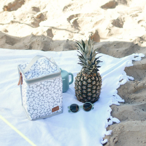 Geanta termoizolanta Beaba Cherry Blossom [3]