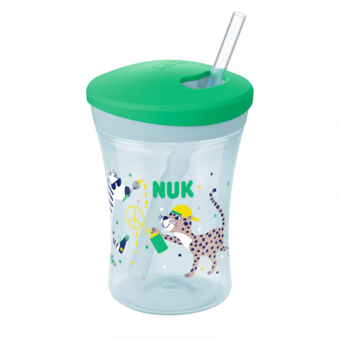 Nuk - Cana Nuk Evolution Action cu pai 230 ml de la 12 luni Verde