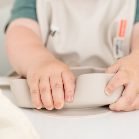 Bol silicon Stick&Stay Done by Deer Sheepy Sand [6]