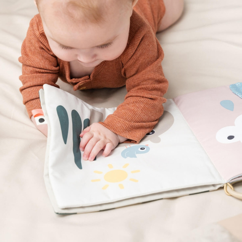 Carte moale pentru tummy time Done by Deer Deer Friends Multicolor [7]
