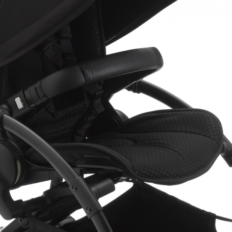 Carucior Bugaboo Bee 6 Black/Black [2]