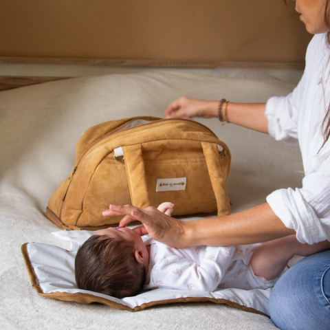 Geanta de infasat Baby On Board Doudoune Camel [4]