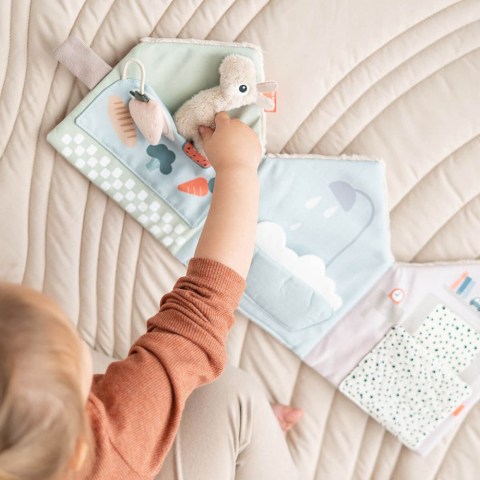 Jucarie senzoriala carticica de plus  casa lui Lalee Done by Deer Lalee Sand [8]