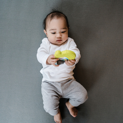 Manusa pentru dentitie bblüv Glüv Lime [2]