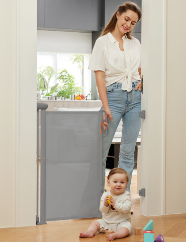 Poarta retractabila bebelusi Momcozy 140 cm Grey [2]