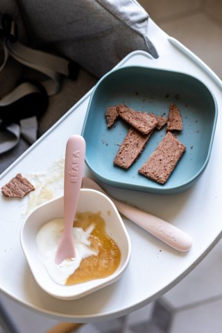 Set 2 lingurite silicon +4 luni Beaba Cotton [4]