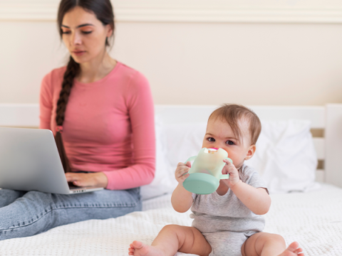 Suport pungi alimente Momcozy cu manere Green [4]