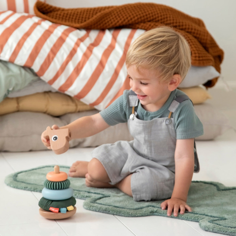 Turn de stivuire din lemn Done by Deer Raffi Multicolor [5]