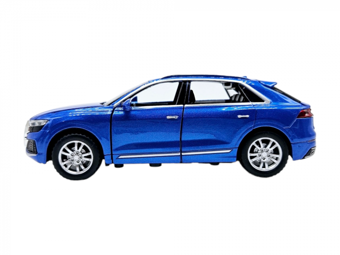 Masina metalica Audi Q8, Sunete realistice, Farurile si stopurile lumineaza, Usile, capota si portbagajul se deschid, Baterii incluse, 16cm, Albastru, Scara 1:32, Replica [7]