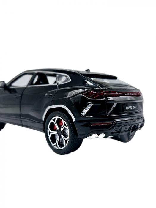 Masina metalica Lamborghini Urus cu efecte de fum, Sunete realistice, Farurile si stopurile lumineaza, Claxoneaza, Capota, portbagajul si cele 4 usi se deschid, Baterii incluse, 21cm, Negru, Replica [10]