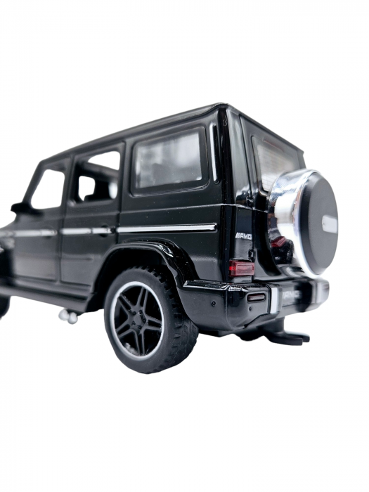 Masina metalica jeep Mercedes G Class cu rulota, Usile, capota si portbagajul se deschid, Sunete si lumini, 34 cm, Negru, Scara 1:32, Replica [10]