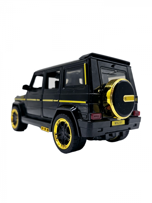 Masina metalica tip jeep Mercedes G-Class G65, 3 sunete realistice, Farurile lumineaza, Usile, capota si portbagajul se deschid, Baterii incluse, 21cm, Negru [6]