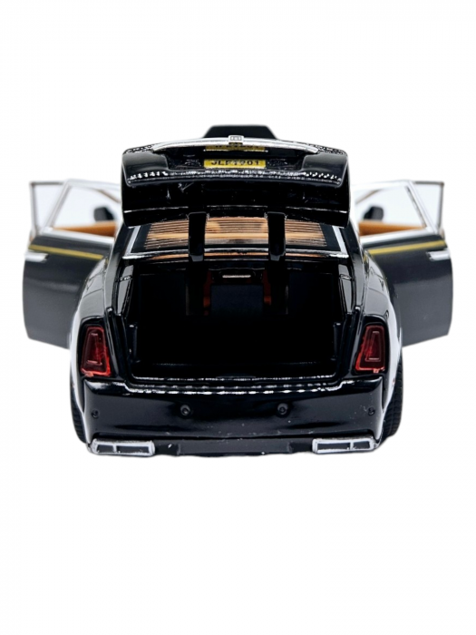 Masina metalica Rolls Royce Limuzina Gold , 3 sunete realistice, Farurile si stopurile lumineaza, Usile, capota si portbagajul se deschid, Baterii incluse, 20cm, Negru, Scara 1:24, Replica [5]
