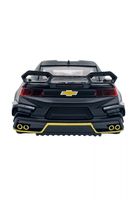 Masina metalica tip Chevrolet Camaro, Sunete realistice, Farurile si stopurile lumineaza, Usile, capota si portbagajul se deschid, Negru, 16cm, Scara 1:32 [7]