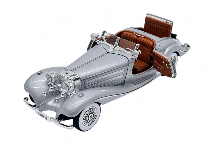 Masina metalica tip Mercedes-Benz 500K Special Roadster 1936 cu efecte de fum, Sunete si lumini, Capota portbagajul si cele 2 usi se deschid, Baterii incluse, 22 cm, Gri, Scara 1:24 [11]