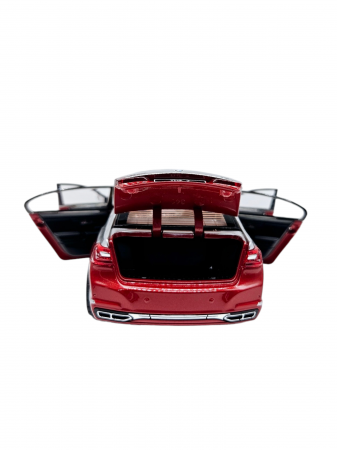 Masina metalica BMW Seria 7, 3 sunete realistice, Farurile si stopurile lumineaza, Usile, capota si portbagajul se deschid, Baterii incluse, 22cm, Rosu, Scara 1:24, Replica [7]
