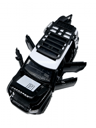Masina metalica Land Rover Defender cu accesorii, Sunete realistice, Farurile si stopurile lumineaza, Usile, capota si portbagajul se deschid, Baterii incluse, 16cm, Negru, Scara 1:32, Replica [5]