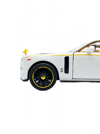 Masina metalica Rolls Royce Limuzina Gold , 3 sunete realistice, Farurile si stopurile lumineaza, Usile, capota si portbagajul se deschid, Baterii incluse, 20cm, Alb, Scara 1:24, Replica [7]