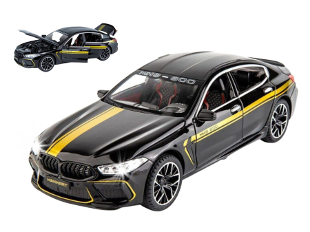 Masini metalice 21-25cm - Masina metalica tip BMW M8, Sunete realistice, Farurile si stopurile lumineaza, Usile si capota se deschid, Anvelope cauciuc, Claxon Functional Baterii incluse, 21cm, Negru, Scara 1:24