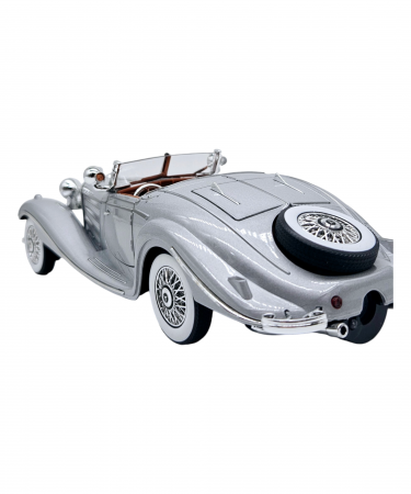 Masina metalica tip Mercedes-Benz 500K Special Roadster 1936 cu efecte de fum, Sunete si lumini, Capota portbagajul si cele 2 usi se deschid, Baterii incluse, 22 cm, Gri, Scara 1:24 [7]