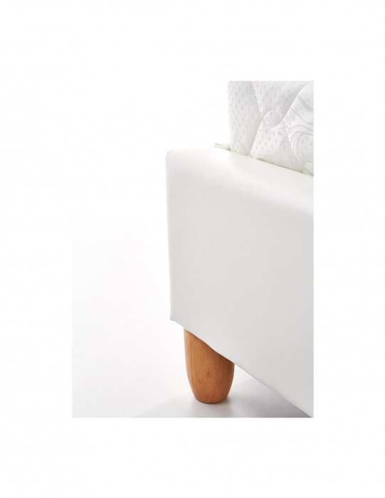 Pat matrimonial HM Sandy 160x200 alb cu tablie capitonata si picioare din lemn [6]