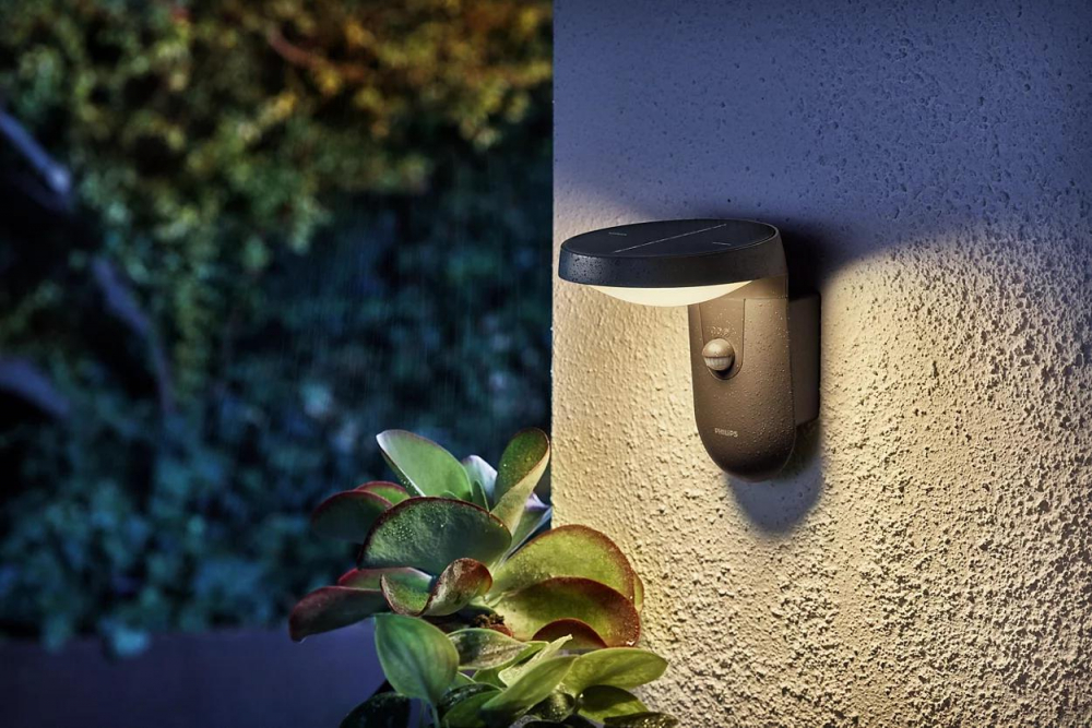 TYLA IR WALL AN 1X1.2W 30K SR UE [3]